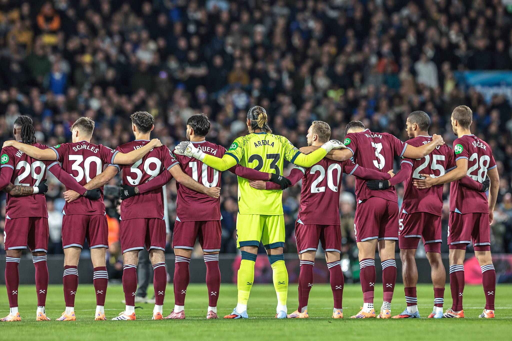 后卫必定是下一个目标 | 两名新援加入埃里克·戴尔，进入西汉姆联引援名单