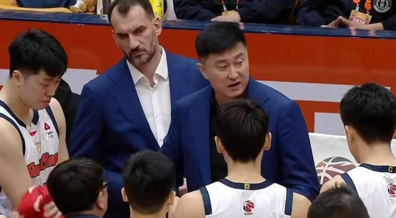 足球比分捷报-CBA季后赛12进8明天4月28日赛程：广东VS广州，辽宁VS山东